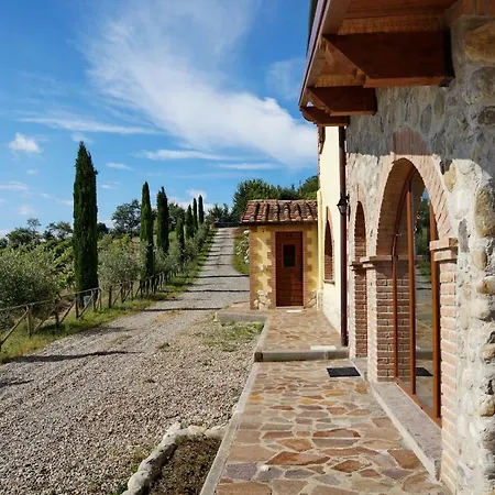 مزرعة للإقامة Agriturismo Le Vigne Ficulle